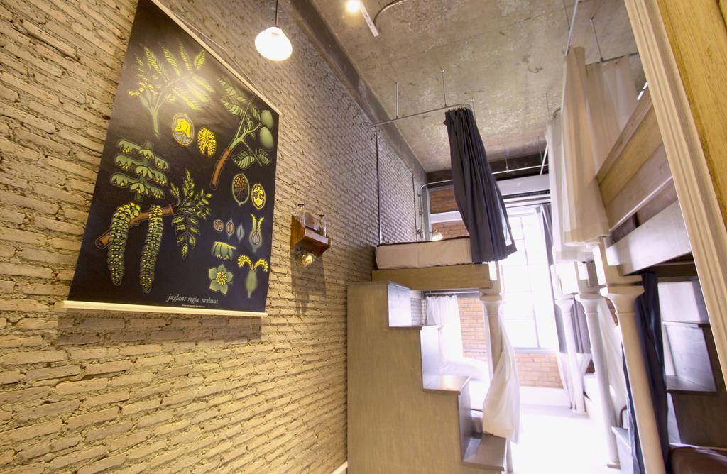 Oneday Hostel Sukhumvit 26 Banguecoque Quarto foto