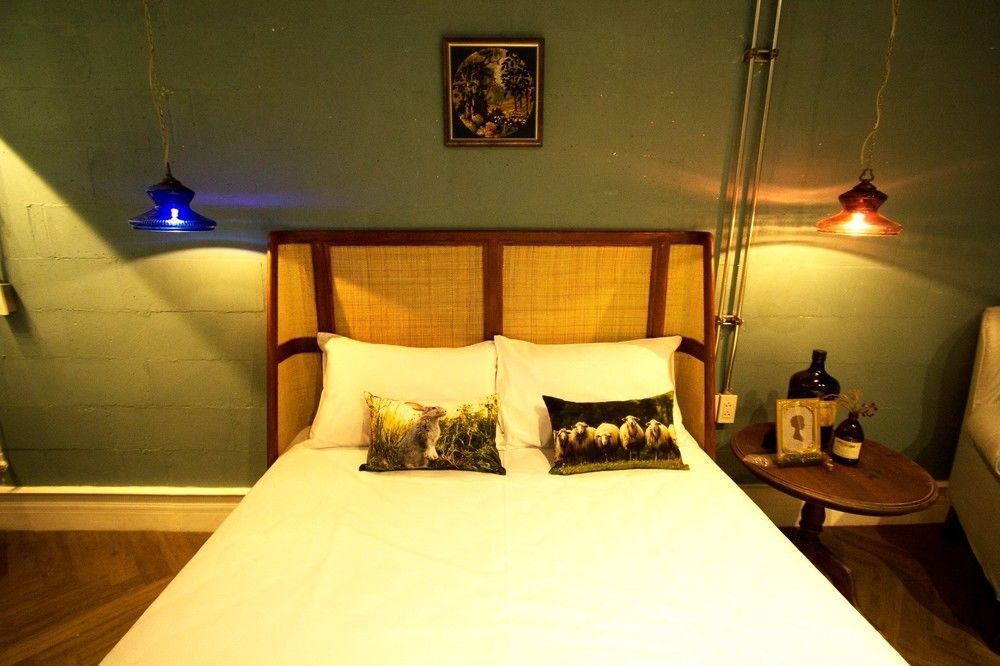 Oneday Hostel Sukhumvit 26 Banguecoque Exterior foto